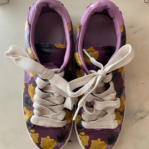 Coach- plum wildflower sneakers Size 8 - Picture 3 of 10